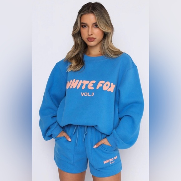 White Fox Boutique Tops - White Fox Offstage Sweater Azure